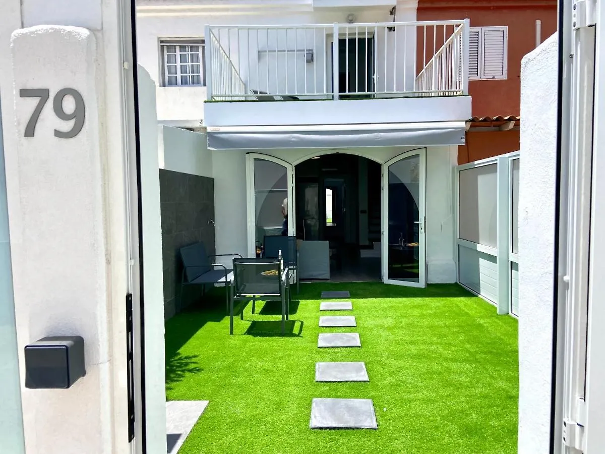 New Garden Solarium Bungalow 马斯帕洛马斯 0*,  西班牙