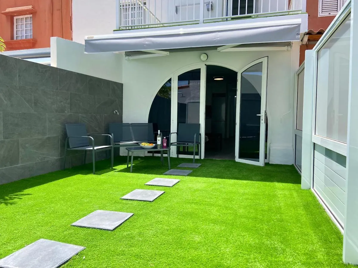 New Garden Solarium Bungalow 马斯帕洛马斯